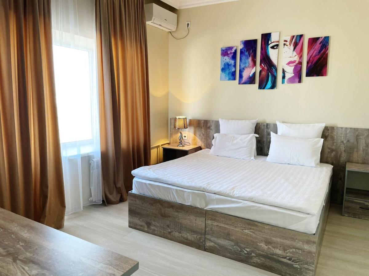 Aktau Airport Hotel Eksteriør bilde